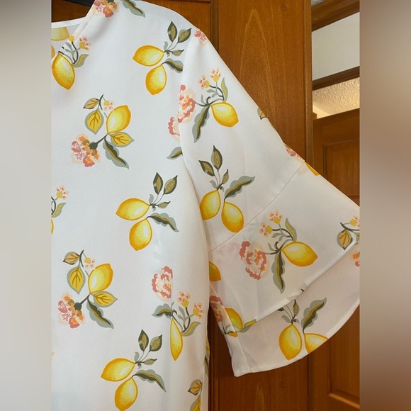 Loft Outlet Lemon Breezy Short Sleeve Top Ruffles Small White Lightweight Spring - Picture 4 of 8